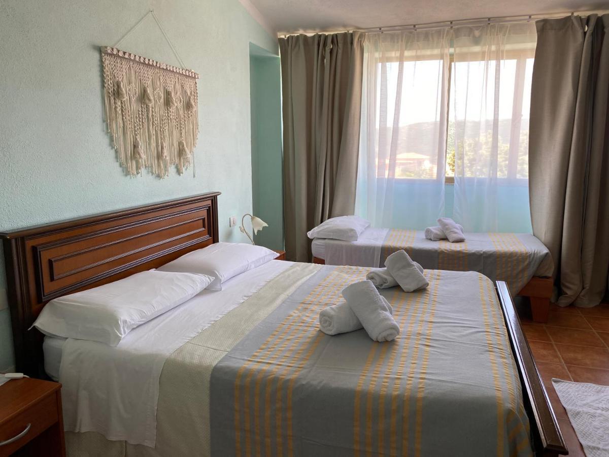 B&B La Pitraia 산트 안토니오 디 갈루라 외부 사진